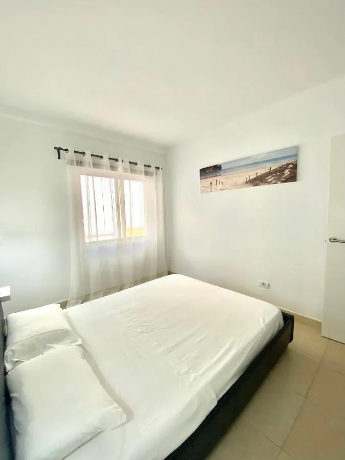 Apartamento En Los Cristianos - Free Wifi 0*, Los Cristianos (Tenerife)