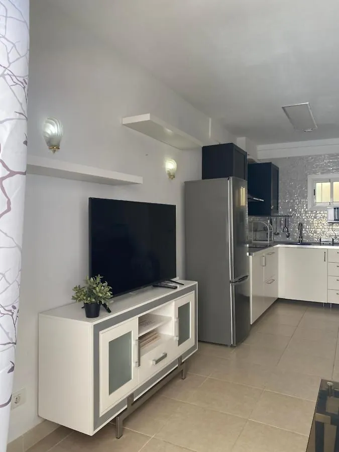 Apartamento En Los Cristianos - Free Wifi Los Cristianos (Tenerife)
