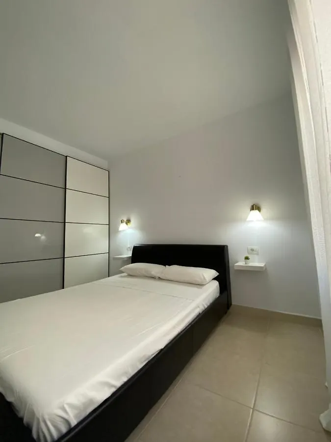 Apartment Apartamento En Los Cristianos - Free Wifi